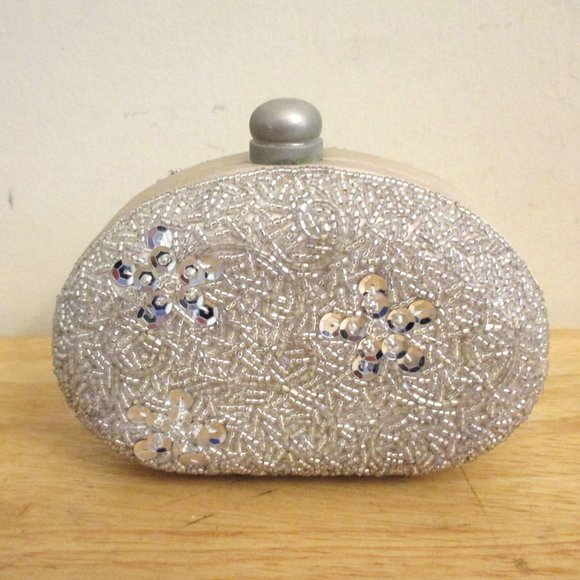 Inge Christopher Champagne Gold, Floral Bead & Sequins Evening Purse Gold Clasp - Picture 1 of 14